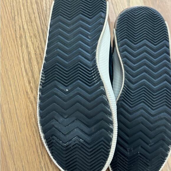 SOREL Women's Out N About Plus Black Waterproof Sneakers Size 7.5 - Picture 5 of 10